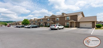 The Villas At Lavinder Lane Apartments, 402 Bluff City Highway #124